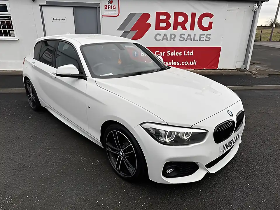 Used 2019 BMW 1 Series M Sport Shadow Edition Alpine White - Front View