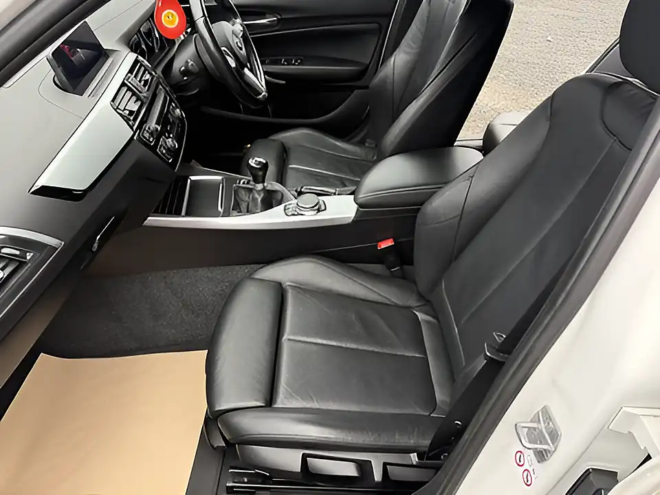 Used 2019 BMW 1 Series M Sport Shadow Edition Alpine White - Interior and Exterior details 13
