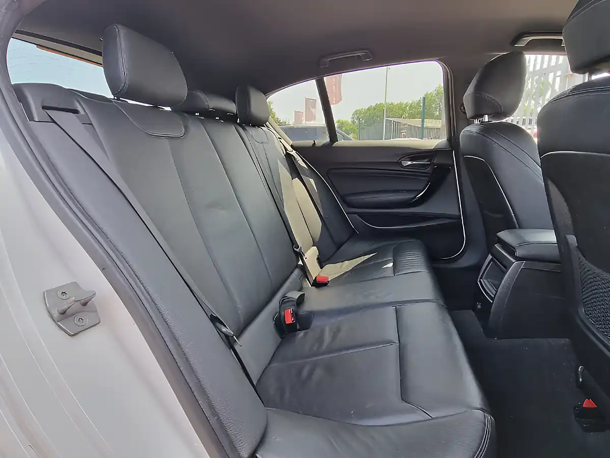 Used 2019 BMW 1 Series M Sport Shadow Edition Alpine White - Interior and Exterior details 17