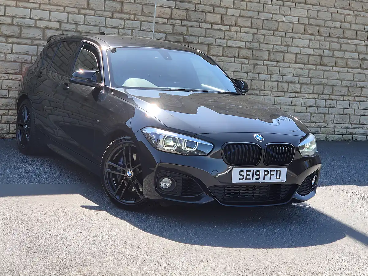 Used 2019 BMW 1 Series M Sport Shadow Edition Black - Front View