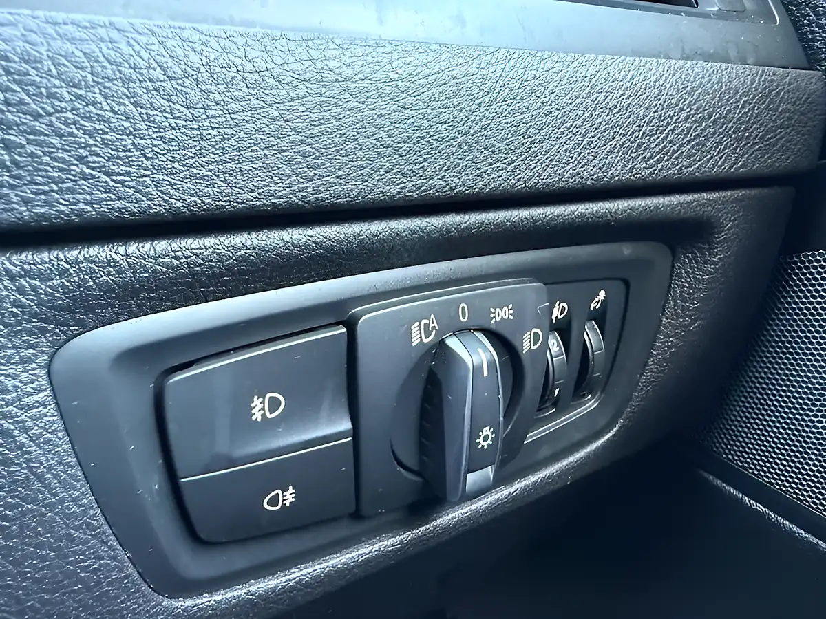 Used 2019 BMW 1 Series M Sport Shadow Edition Black - Interior and Exterior details 18