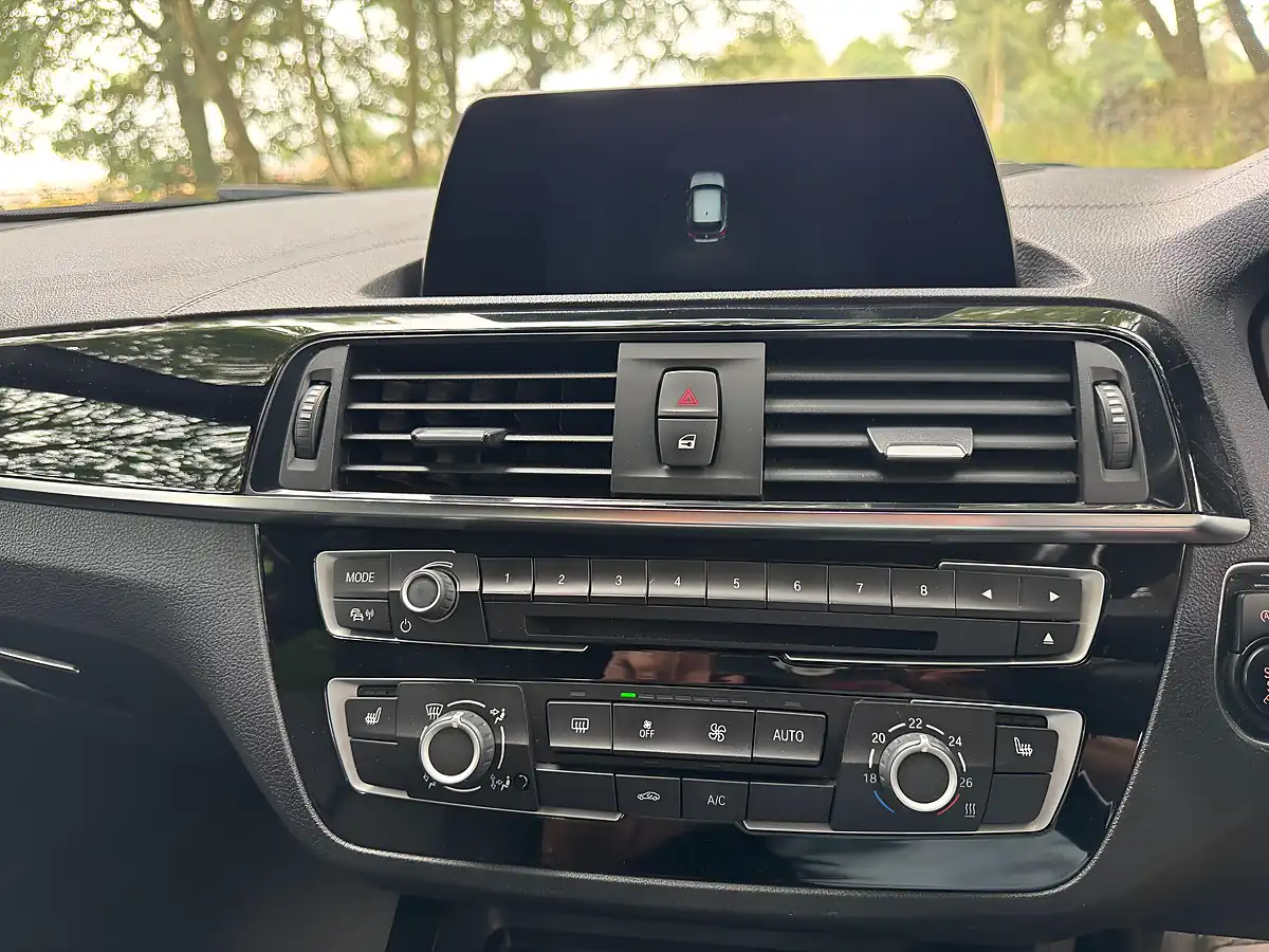 Used 2019 BMW 1 Series M Sport Shadow Edition Grey - Interior and Exterior details 17