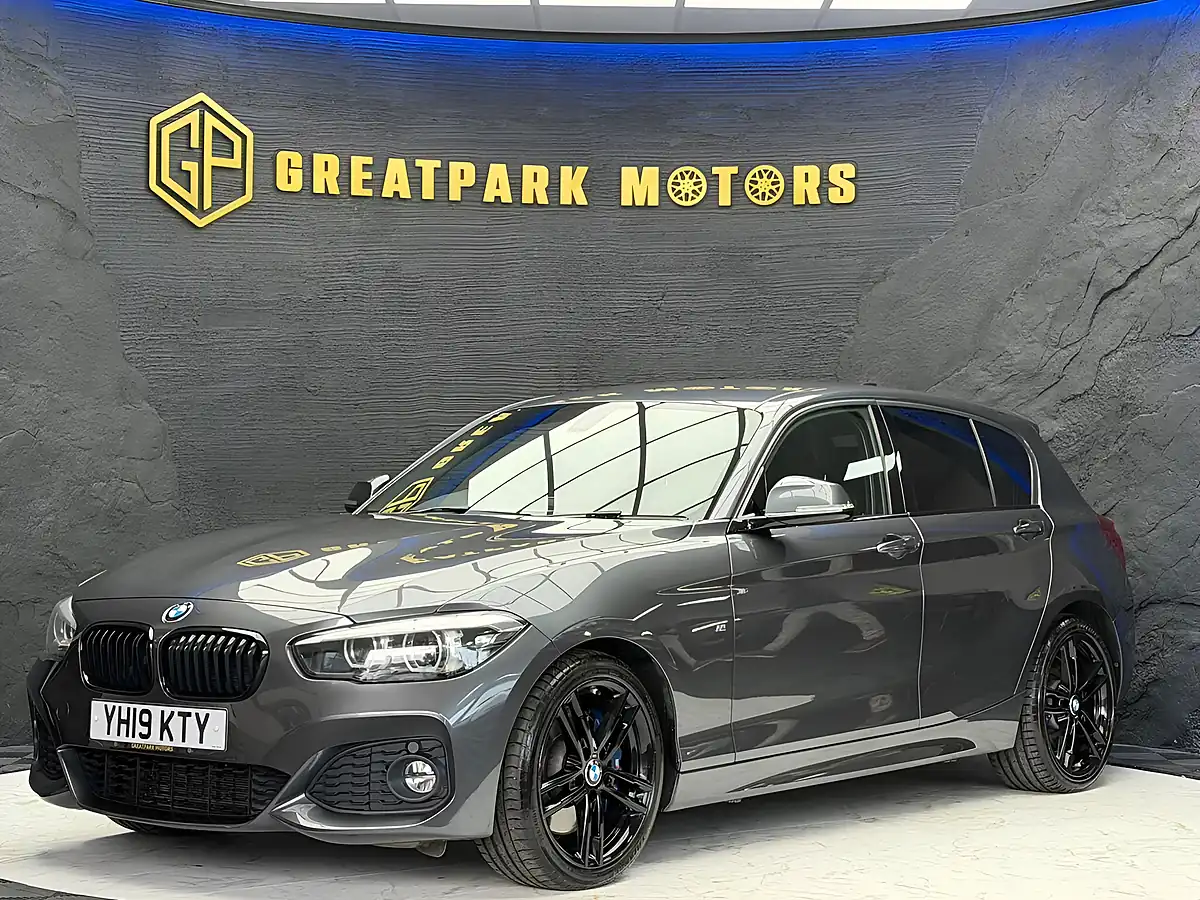 Used 2019 BMW 1 Series M Sport Shadow Edition Grey - Front View