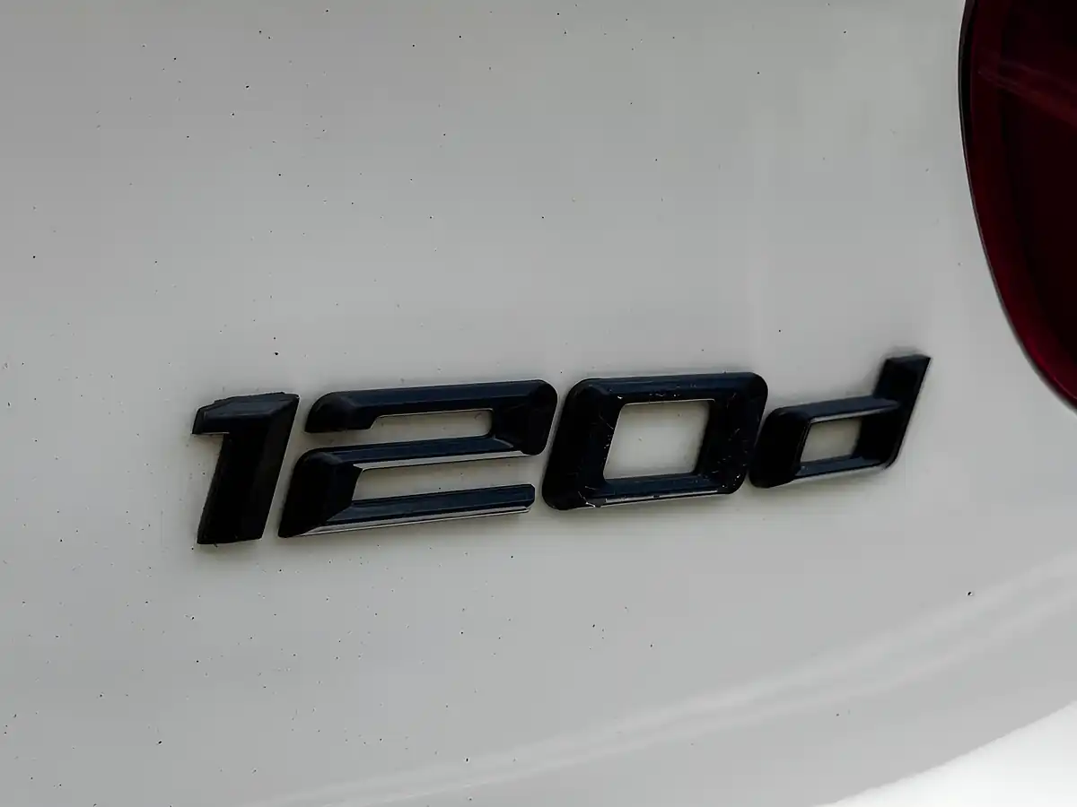 Used 2019 BMW 1 Series M Sport Shadow Edition White - Interior and Exterior details 19