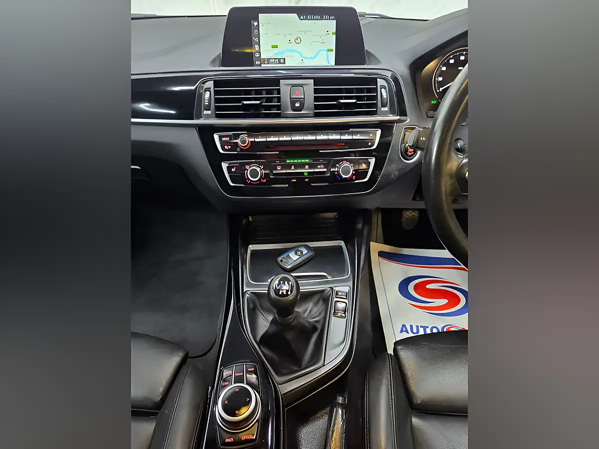 Used 2019 BMW 1 Series M Sport Shadow Edition White - Interior and Exterior details 11