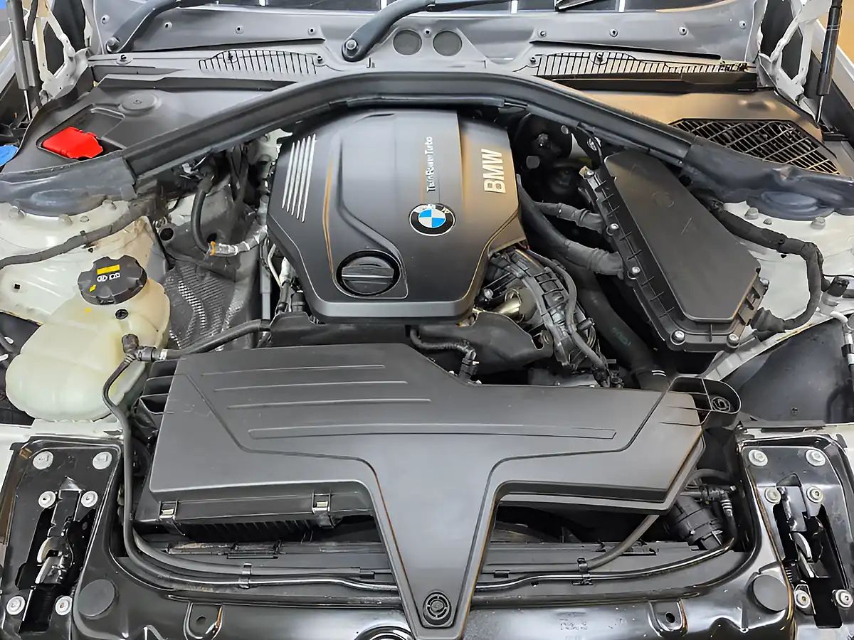 Used 2019 BMW 1 Series M Sport Shadow Edition White - Interior and Exterior details 20