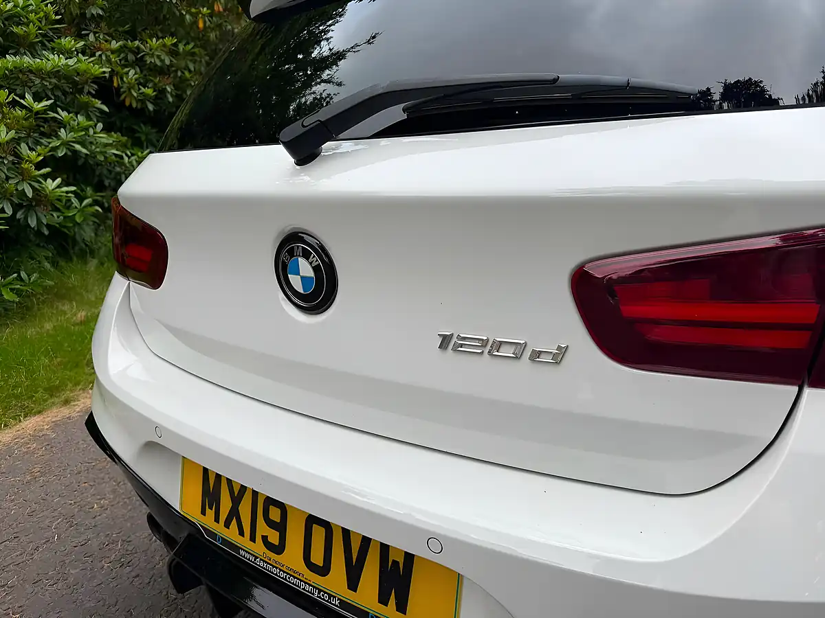 Used 2019 BMW 1 Series M Sport Shadow Edition White - Interior and Exterior details 4