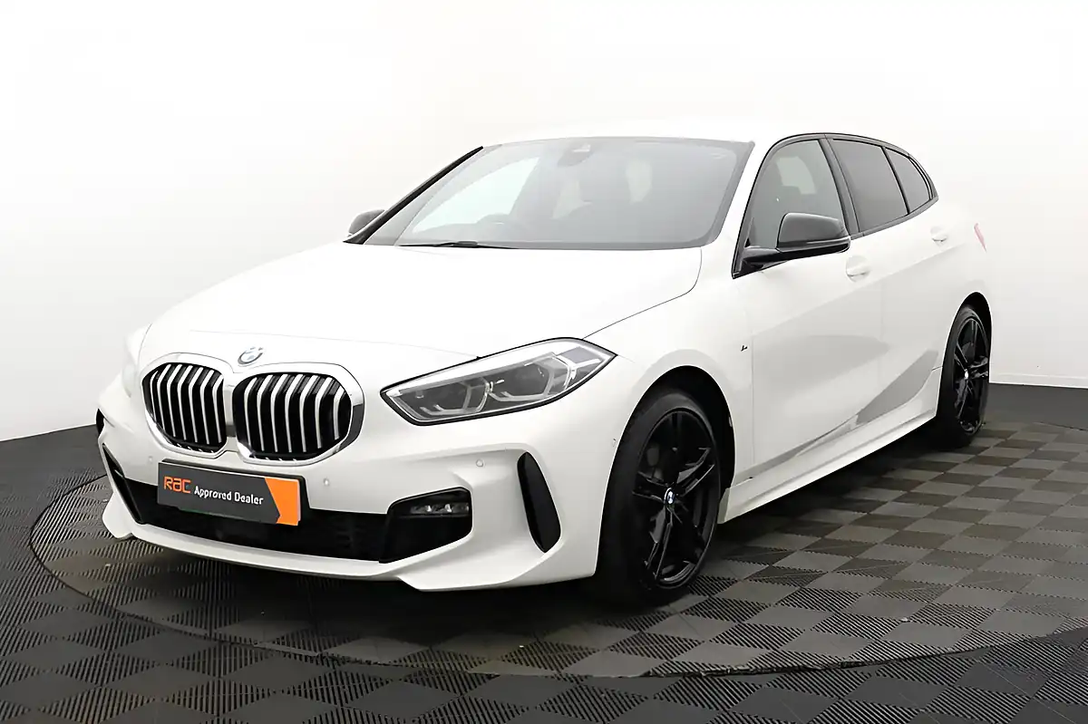 Used 2019 BMW 1 Series M Sport White - Interior and Exterior details 8