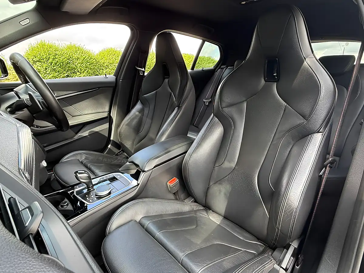Used 2019 BMW 1 Series M135i Black - Interior and Exterior details 14