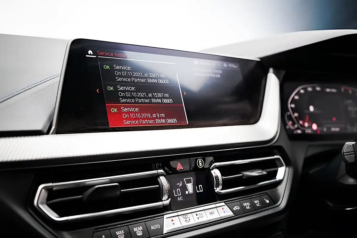 Used 2019 BMW 1 Series M135i Misano Blue - Interior and Exterior details 18