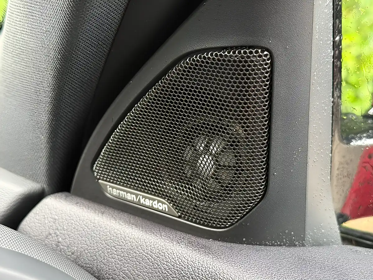 Used 2019 BMW 1 Series M135i Red - Interior and Exterior details 7