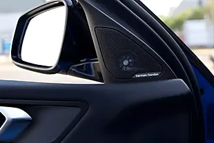 Used 2019 BMW 1 Series Plus Pack Misano Blue - Interior and Exterior details 4