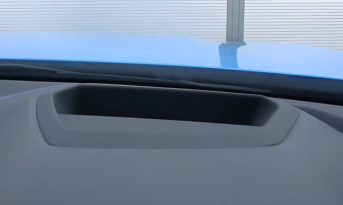 Used 2019 BMW 1 Series Plus Pack Misano Blue - Interior and Exterior details 5