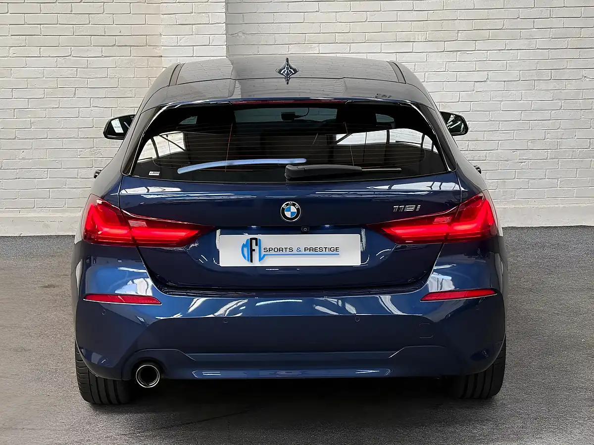 Used 2019 BMW 1 Series Se Blue - Interior and Exterior details 11