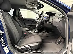 Used 2019 BMW 1 Series Se Blue - Interior and Exterior details 14