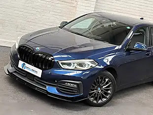 Used 2019 BMW 1 Series Se Blue - Interior and Exterior details 4