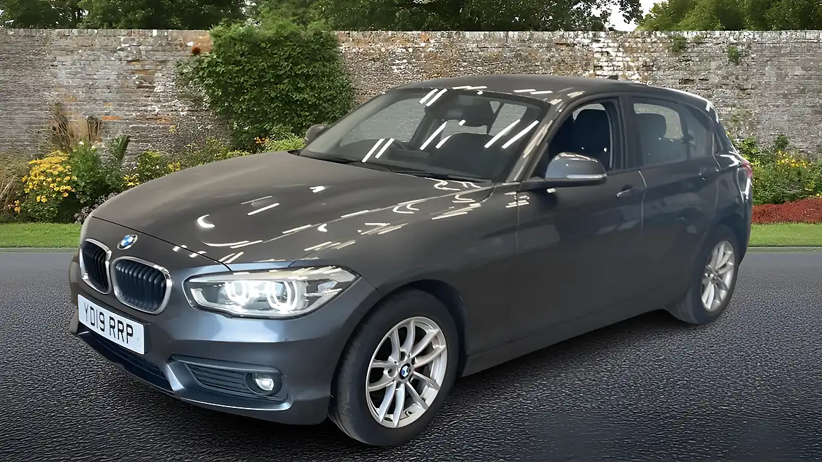Used 2019 BMW 1 Series Se Business Grey - Interior and Exterior details 3