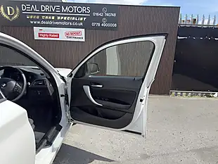 Used 2019 BMW 1 Series Se White - Interior and Exterior details 10