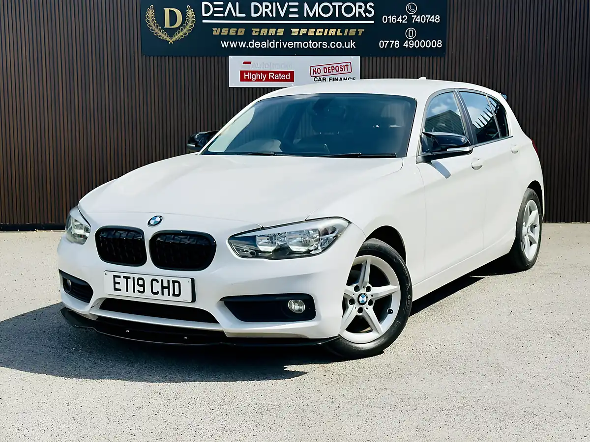 Used 2019 BMW 1 Series Se White - Interior and Exterior details 3