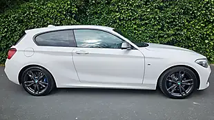 Used 2019 BMW 1 Series Shadow Edition Alpine White - Interior and Exterior details 6
