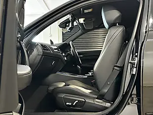 Used 2019 BMW 1 Series Shadow Edition Black Sapphire - Interior and Exterior details 11