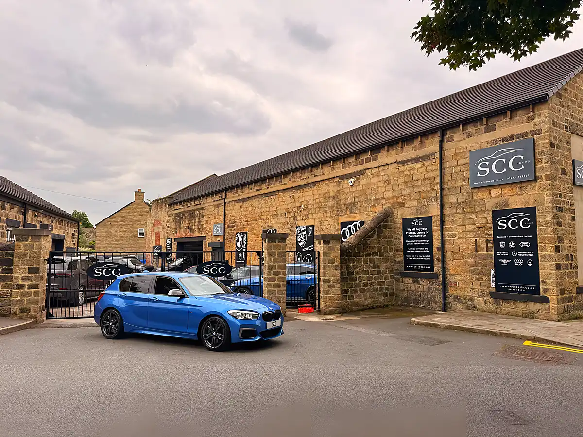 Used 2019 BMW 1 Series Shadow Edition Estoril Blue - Interior and Exterior details 12