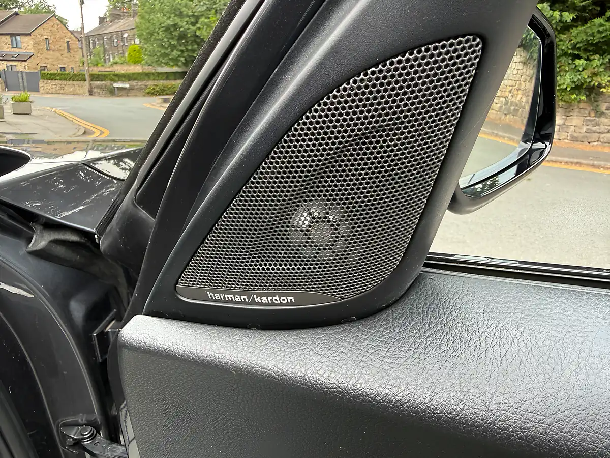 Used 2019 BMW 1 Series Shadow Edition Mineral Grey - Interior and Exterior details 12