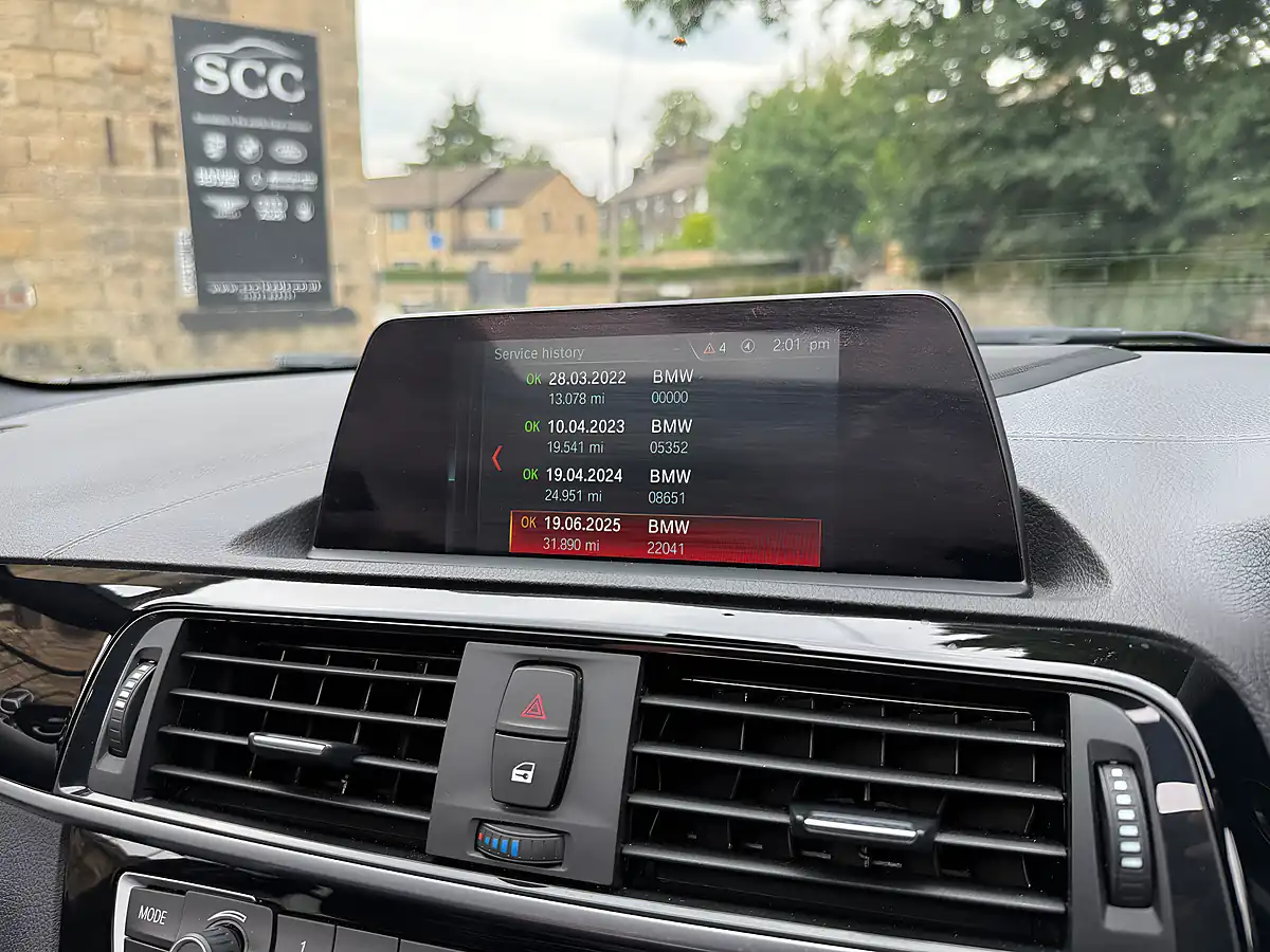 Used 2019 BMW 1 Series Shadow Edition Mineral Grey - Interior and Exterior details 17
