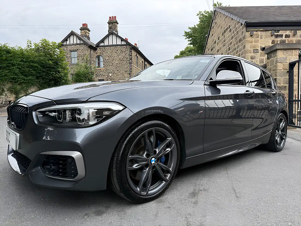 Used 2019 BMW 1 Series Shadow Edition Mineral Grey - Interior and Exterior details 6