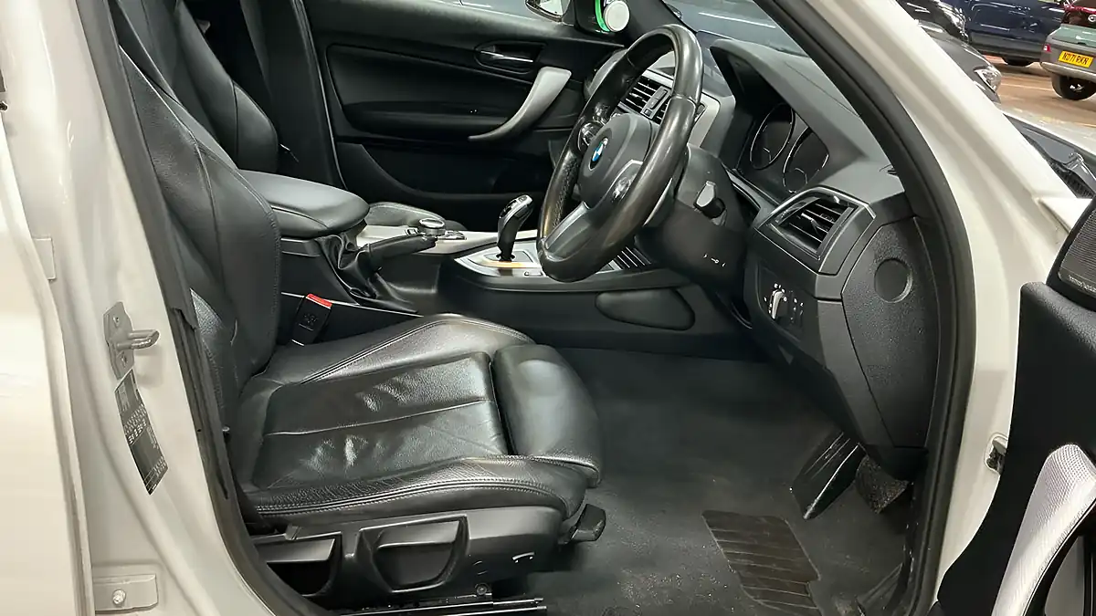Used 2019 BMW 1 Series Shadow Edition White - Interior and Exterior details 11