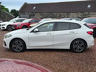 Used 2019 BMW 1 Series Sport Alpine White - Interior and Exterior details 14