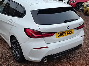 Used 2019 BMW 1 Series Sport Alpine White - Interior and Exterior details 17