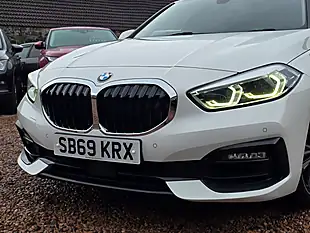Used 2019 BMW 1 Series Sport Alpine White - Interior and Exterior details 6