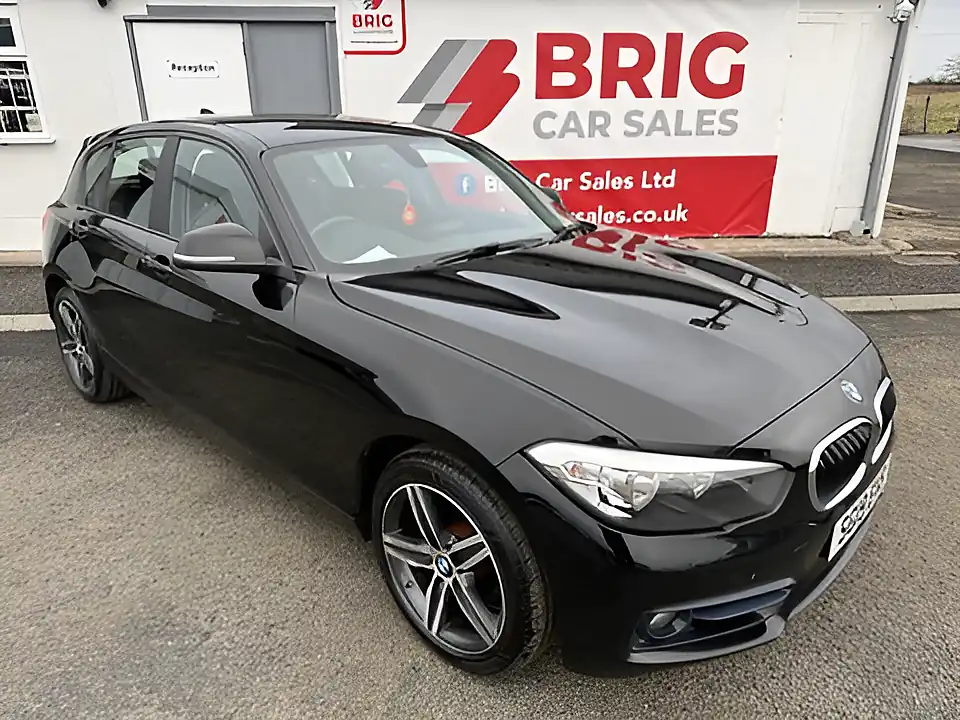 Used 2019 BMW 1 Series Sport Black - Front View