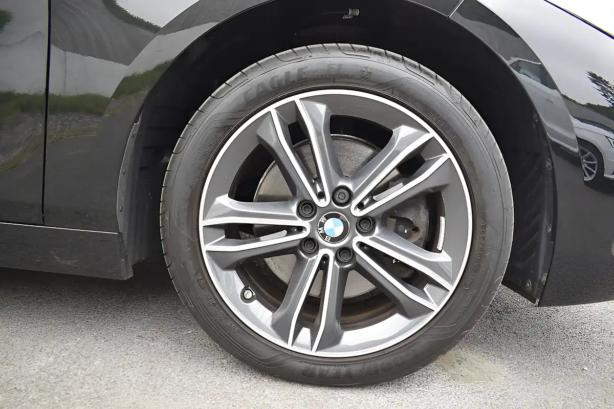 Used 2019 BMW 1 Series Sport Black - Interior and Exterior details 5
