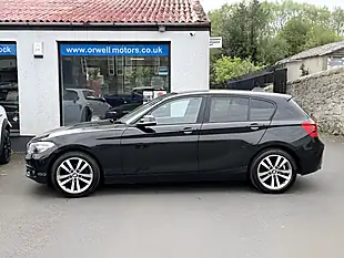 Used 2019 BMW 1 Series Sport Black Sapphire - Interior and Exterior details 19