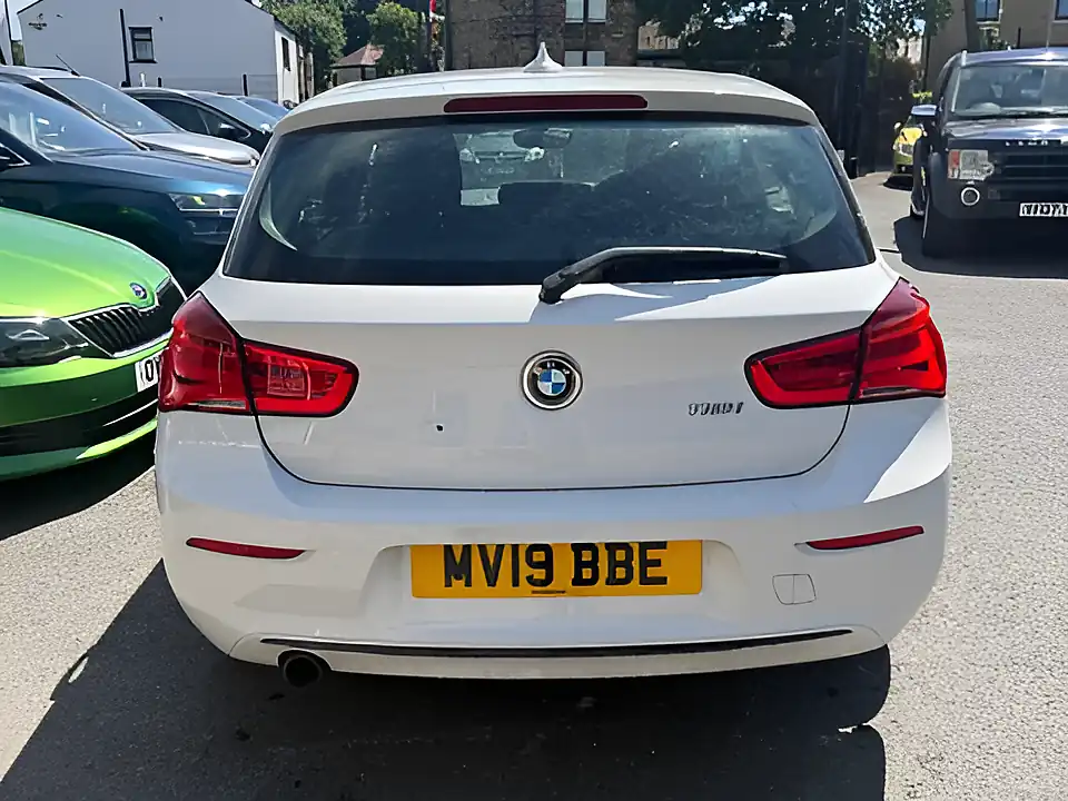 Used 2019 BMW 1 Series Sport White - Interior and Exterior details 5