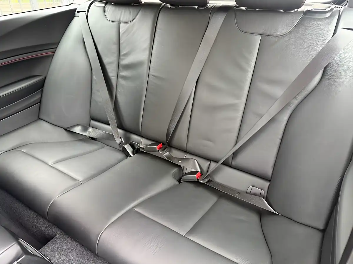 Used 2019 BMW 1 Series Sport White - Interior and Exterior details 20
