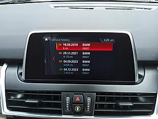 Used 2019 BMW 2 Series Active Tourer Luxury White - Interior and Exterior details 17