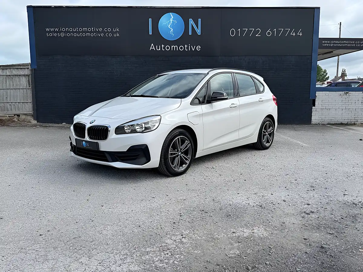 Used 2019 BMW 2 Series Active Tourer Sport Mineral White - Interior and Exterior details 6