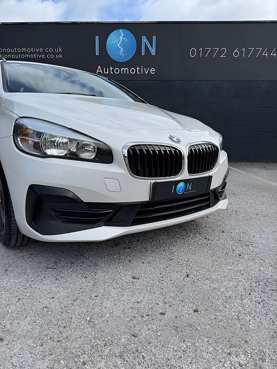 Used 2019 BMW 2 Series Active Tourer Sport Mineral White - Interior and Exterior details 9