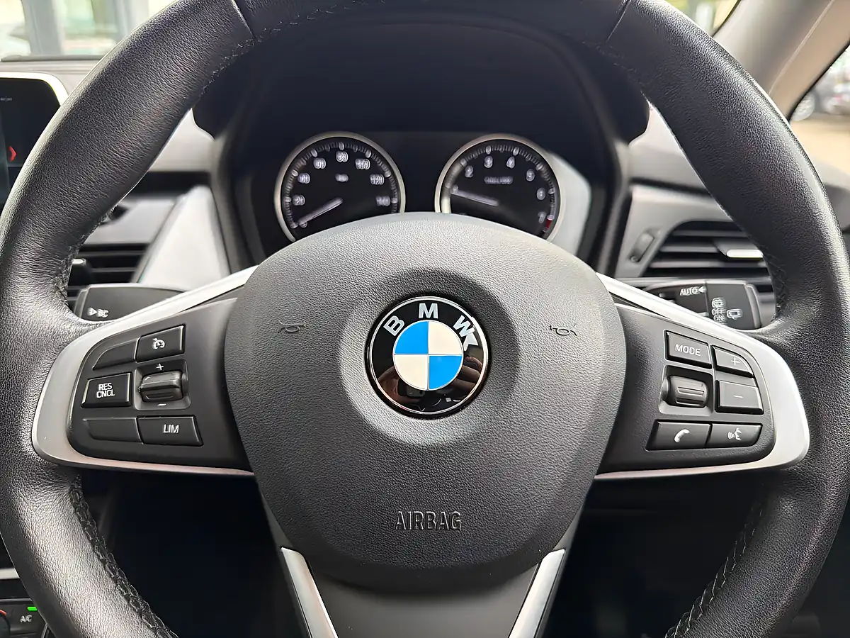 Used 2019 BMW 2 Series Gran Tourer Se Red - Interior and Exterior details 14
