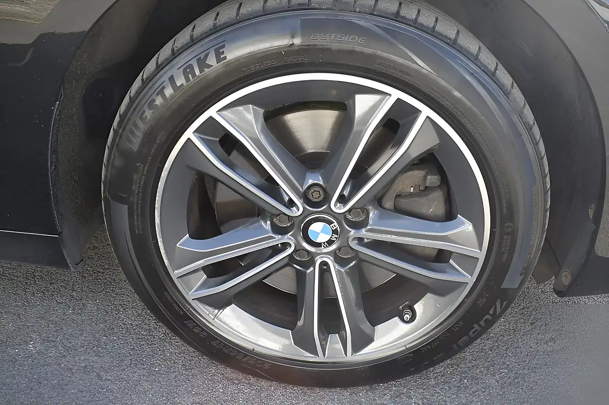 Used 2019 BMW 2 Series Gran Tourer Sport Black - Interior and Exterior details 5