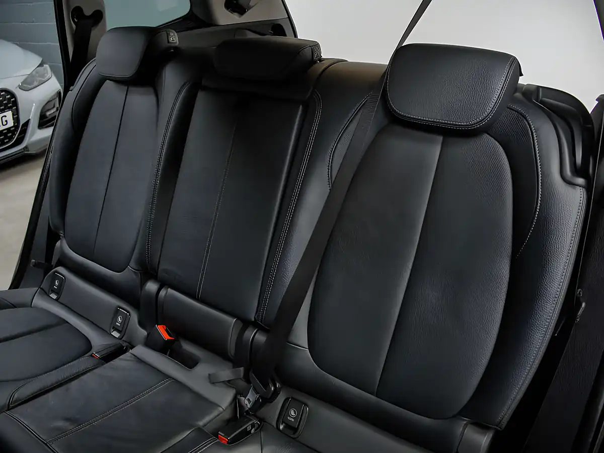 Used 2019 BMW 2 Series Luxury Black - Interior and Exterior details 14