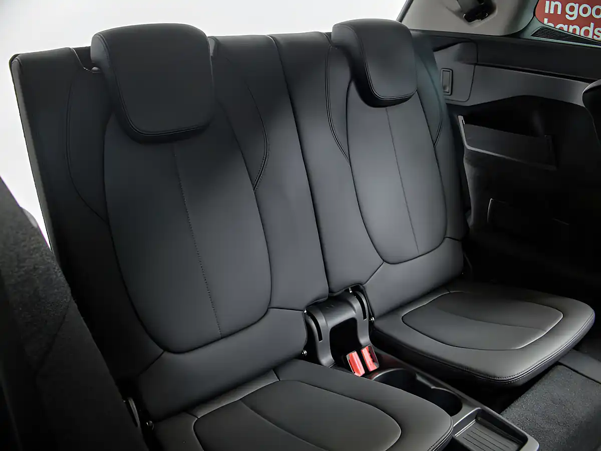 Used 2019 BMW 2 Series Luxury Black - Interior and Exterior details 16