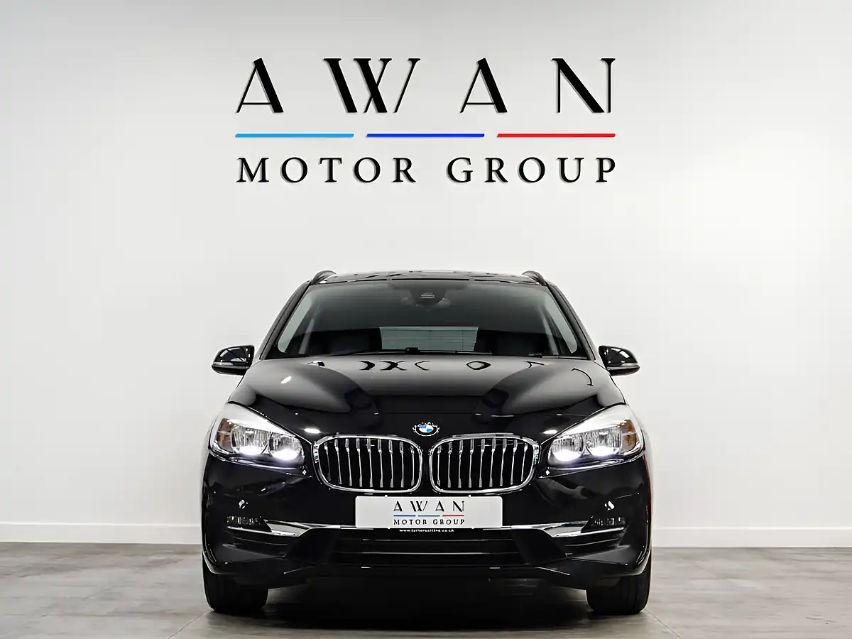 Used 2019 BMW 2 Series Luxury Black - Interior and Exterior details 2