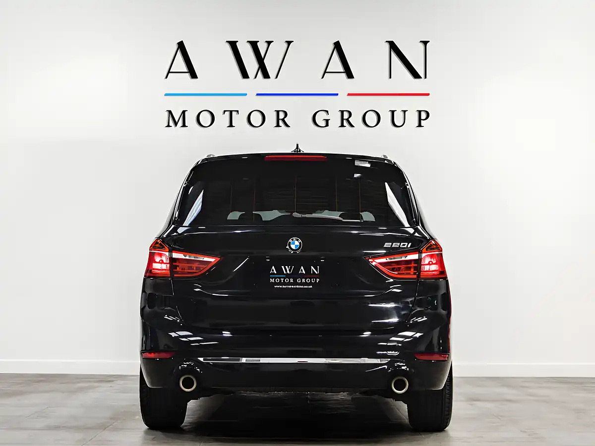 Used 2019 BMW 2 Series Luxury Black - Interior and Exterior details 5