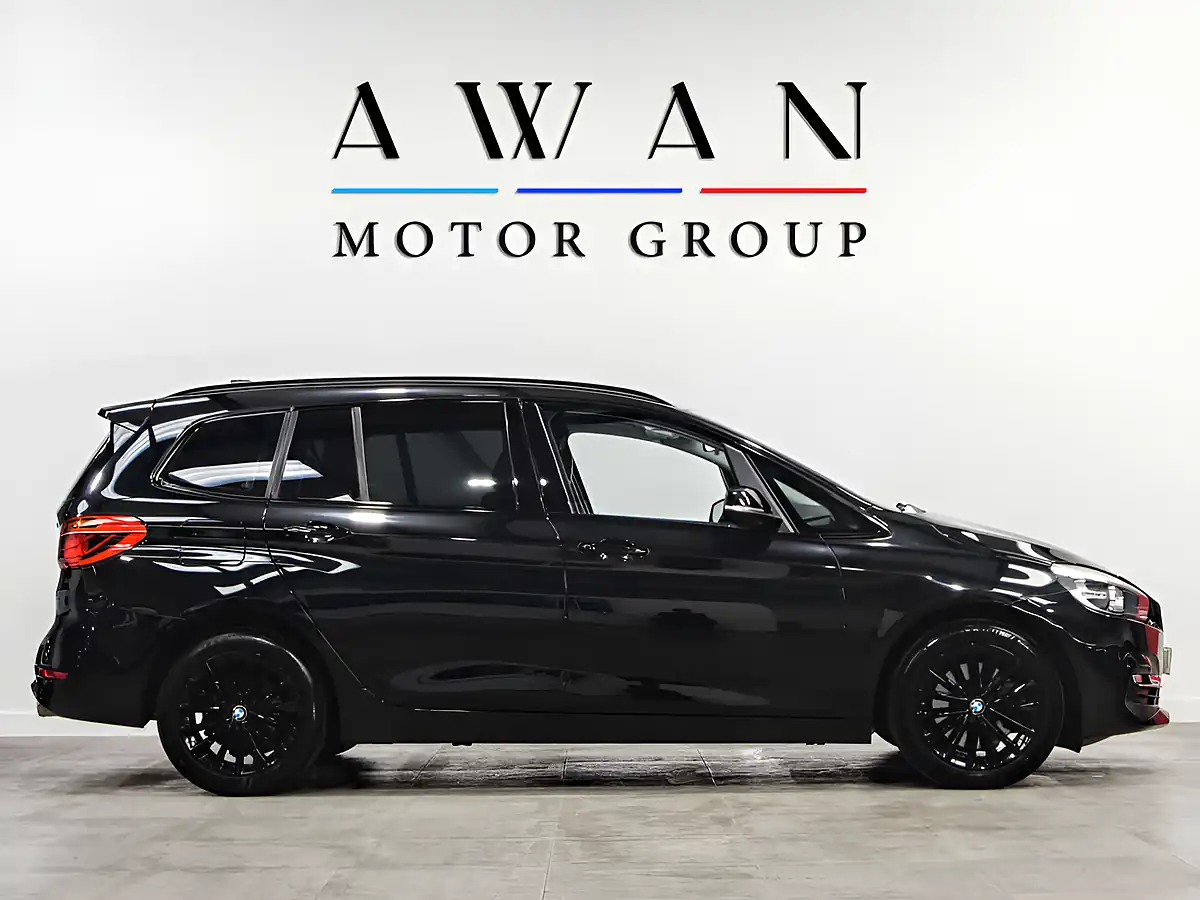 Used 2019 BMW 2 Series Luxury Black - Interior and Exterior details 8