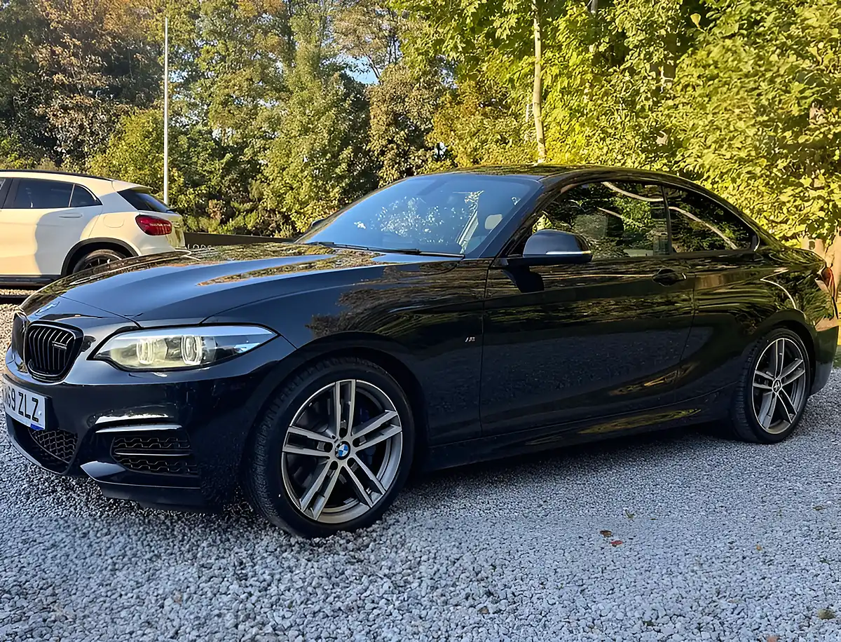 Used 2019 BMW 2 Series M240i Black Sapphire - Interior and Exterior details 6