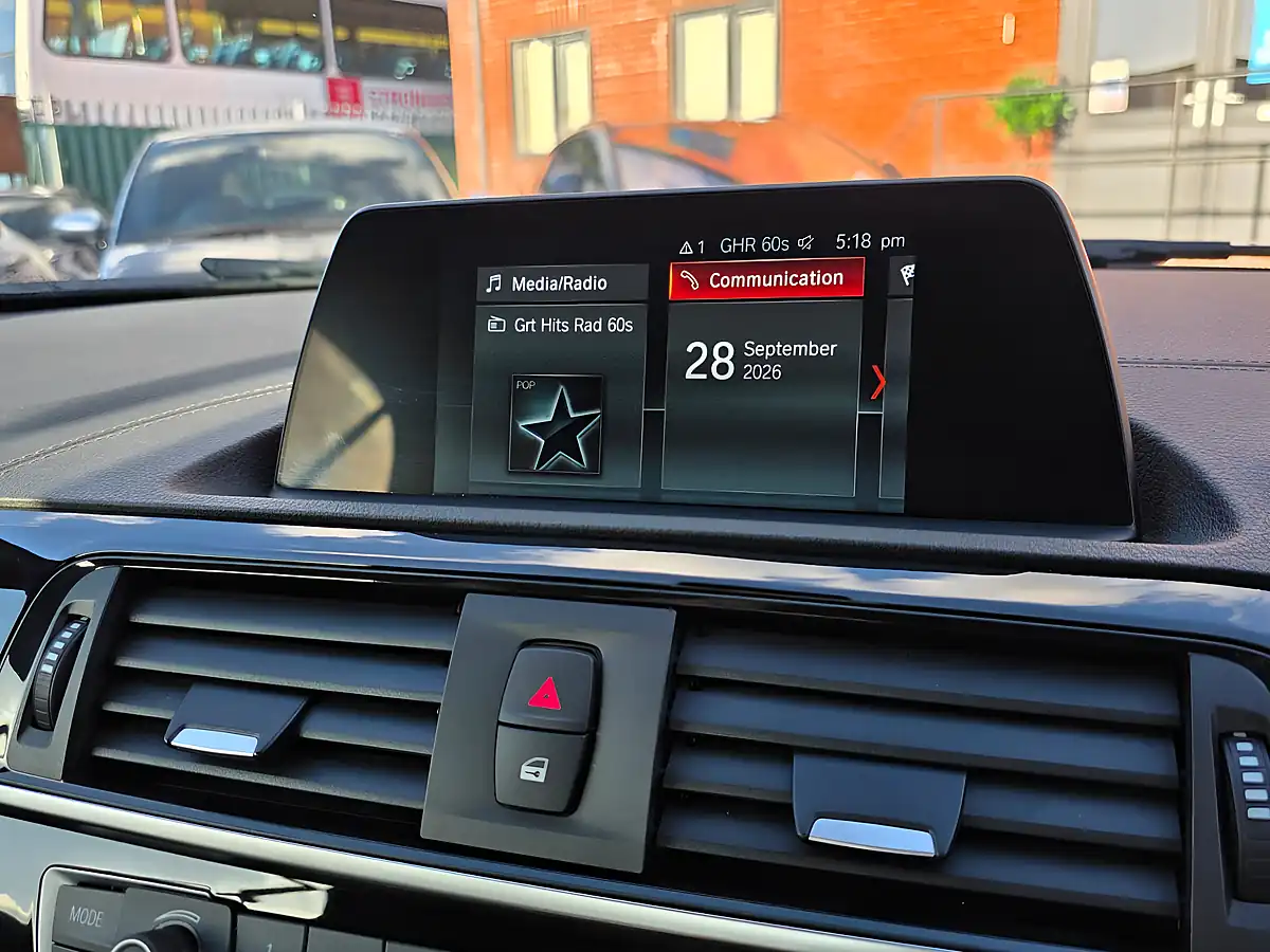 Used 2019 BMW 2 Series Sport Grey - Interior and Exterior details 15